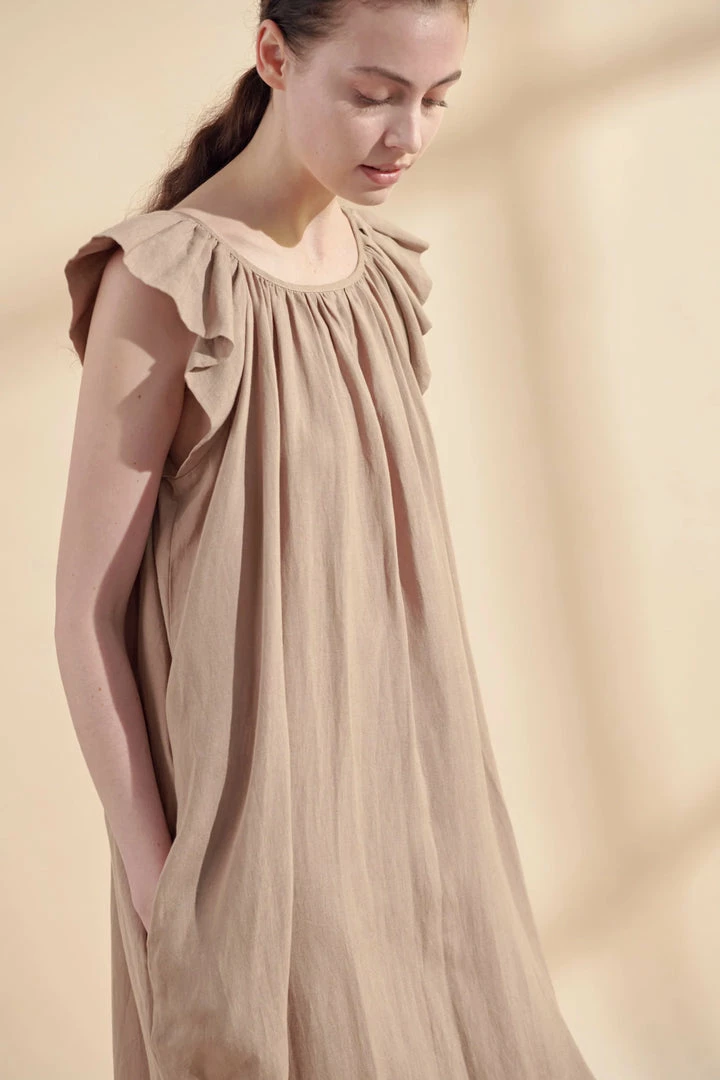 Amente NEW ARRIVALS Ruffle Short Sleeve Back Tie Midi Dress: Mocha 9 Amente NEW ARRIVALS Ruffle Short Sleeve Back Tie Midi Dress: Mocha