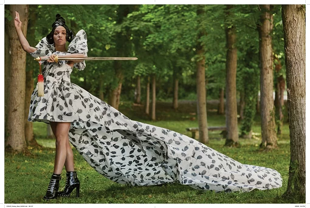 Harper Group Decor Vogue: Fantasy & Fashion 5 Harper Group Decor Vogue: Fantasy & Fashion