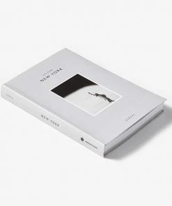 Harper Group Decor Cereal City Guide : New York