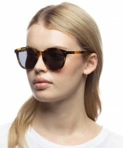 Le Specs Bandwagon Vintage Tort NEW ARRIVALS