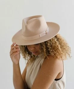 Gigi Pip Monroe Rancher (Nude)