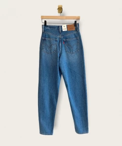 Levi's High Loose Taper NEW ARRIVALS