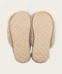 Lemon Accessories Lux Faux Fur Slide Slipper (Light Beige)