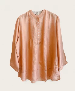 Neem NEW ARRIVALS Brylee Top Silk In Blush