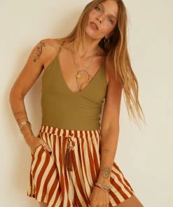 Natalie Martin NEW ARRIVALS Jasper Short