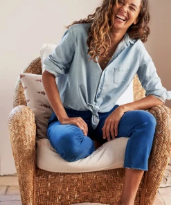 Frank & Eileen Eileen Famous Denim Button-up Classic Wash NEW ARRIVALS