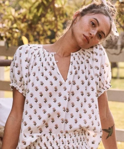 The Great Smocked Sleeve Top: Soft Rosette Floral