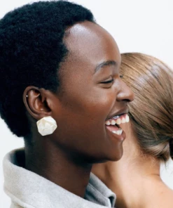 Machete Sculpture Studs In Bright Pink